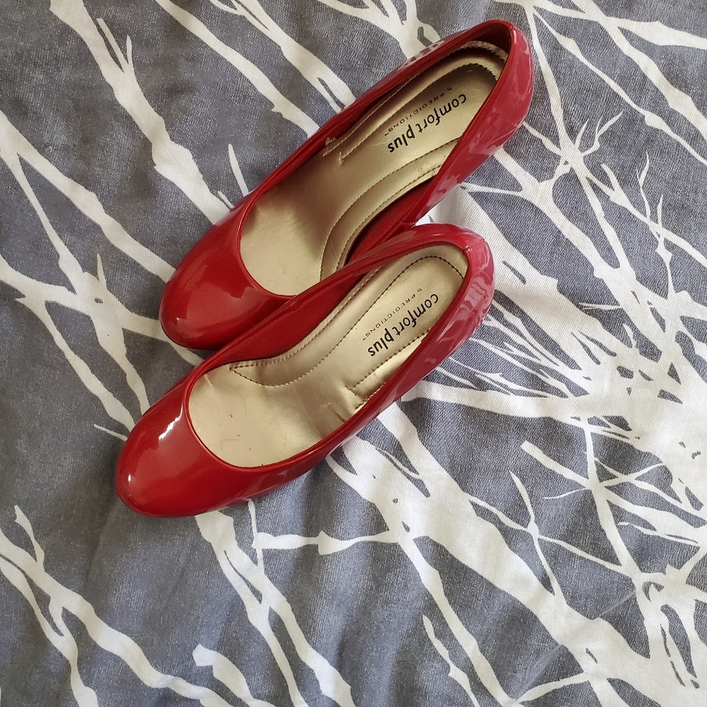 Comfort Plus Red Patent Leather Pumps